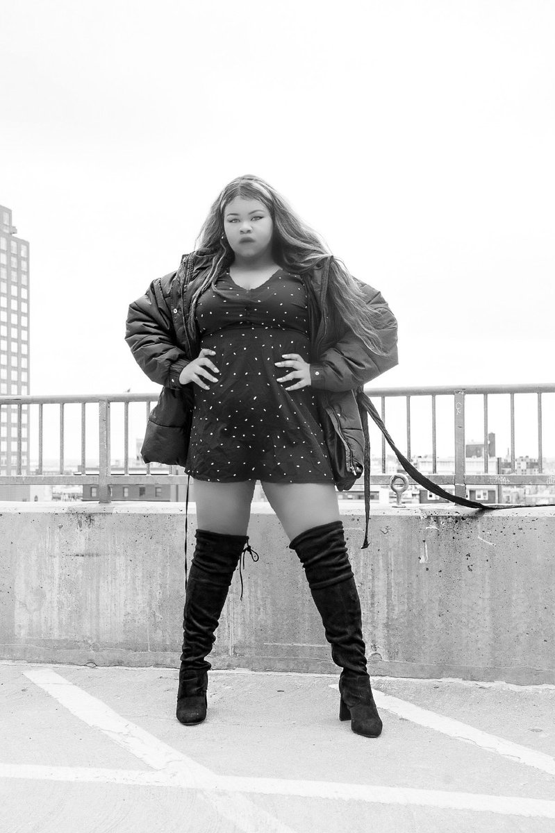 _ArtsLoveChild's tweet photo. #plussizemodel #model #curvemodel #phillymodels #pltplus #plussizefashion #imgmodels #plussize https://t.co/iTakR0hhMi