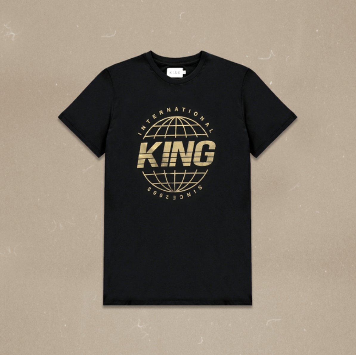 kingapparel's tweet photo. Authenticity over everything. The Bethnal international globe motif, a classic streetwear sign off...
#kingapparel #wewerethefirst https://t.co/SMV3XTE9iq
