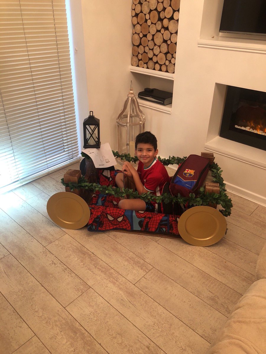 Garbett_HMCS's tweet image. From the moment we heard the word ‘explorermobile’ we just could not wait to create out own 🤩 @HMC_School what do you think? 😄 @philipreeve1 @jabberworks #OliverAndTheSeawigs #Phase2HomeLearning #PowerOfReading @clpe1