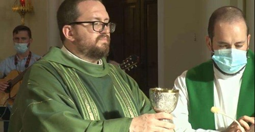 Rubén, sacerdote víctima de la explosión