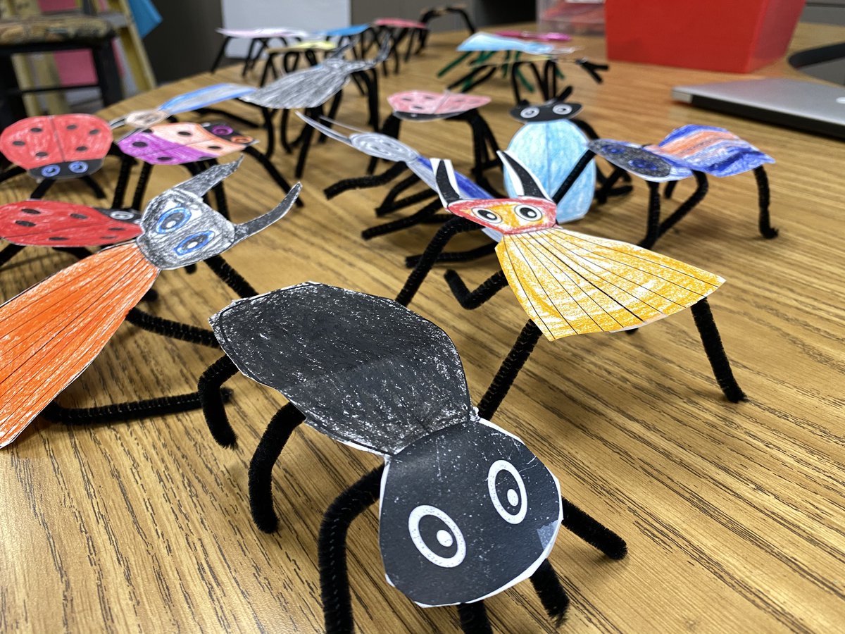 amirafuentes78's tweet photo. Our first week with One School, One Book has started strong!!!  All our students and staff are reading the same book, Masterpiece.  Our students made their own Marvin.  Can't wait to dig even further into this novel.  
#vpamasterpiece #OneBookConnects #caneclassroom #RISEArkansas https://t.co/85JS0kWwUi