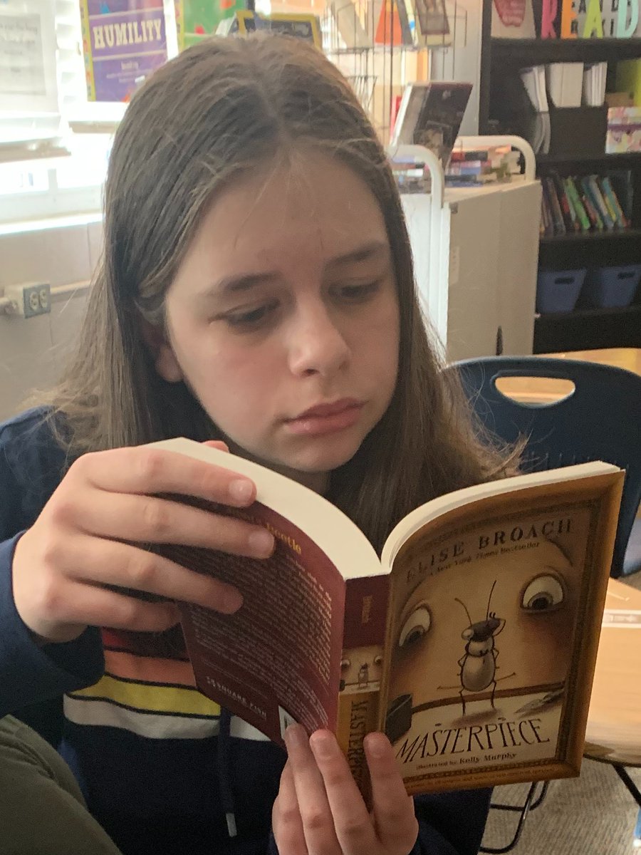 amirafuentes78's tweet photo. Our first week with One School, One Book has started strong!!!  All our students and staff are reading the same book, Masterpiece.  Our students made their own Marvin.  Can't wait to dig even further into this novel.  
#vpamasterpiece #OneBookConnects #caneclassroom #RISEArkansas https://t.co/85JS0kWwUi