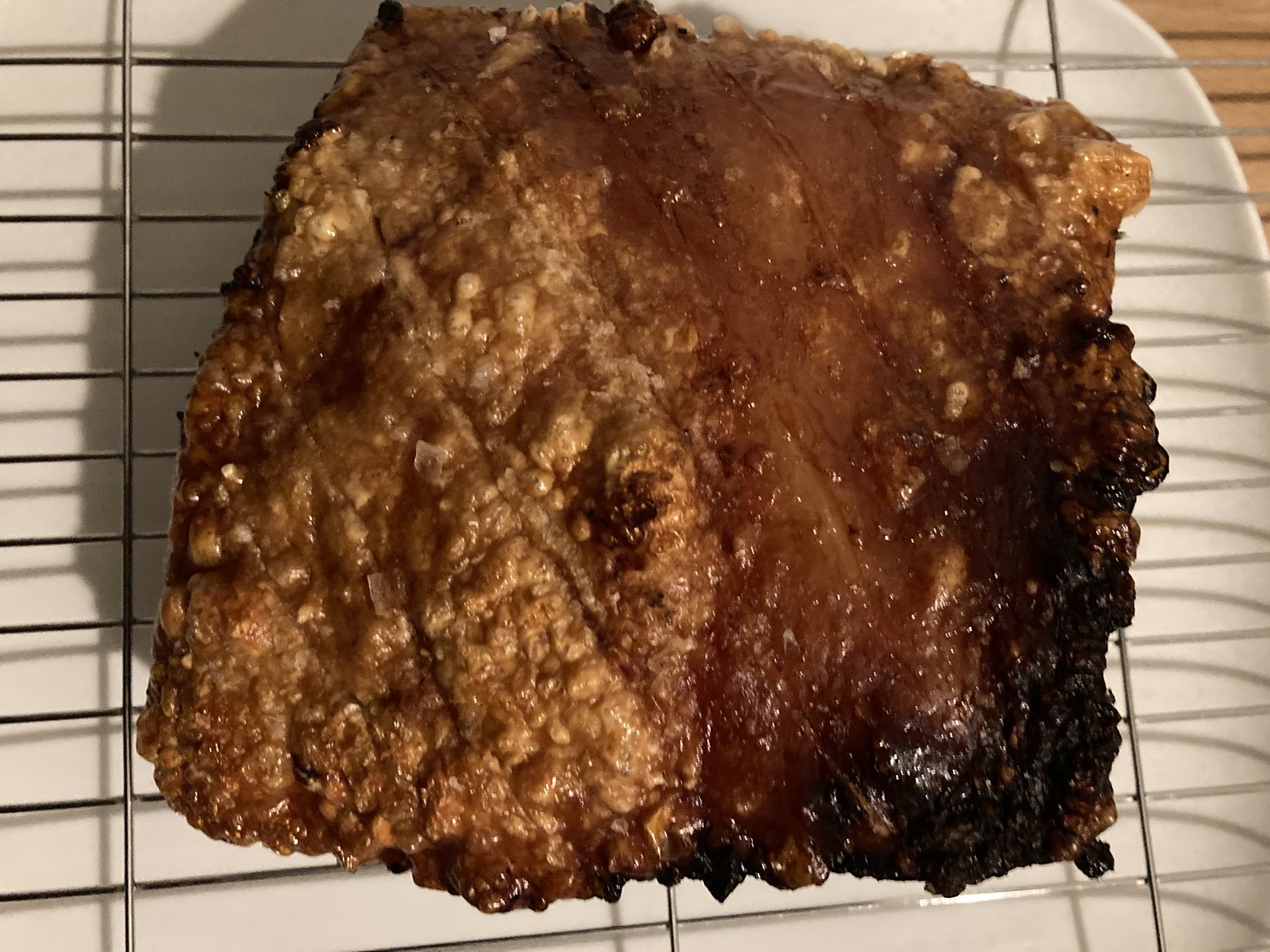 Kaoru Kumeda ベトナム風クリスピーポークベリー 五香粉 砂糖 塩 にんにくすりおろしと私は醤油を混ぜたものをすりこんで下味をつけたもの Bun Chay ヌードルサラダ にしたかったのにまさかのつまみ食いで終わった T Co N4djboeurq Twitter