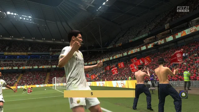 WHY ARE THERE NAKED PEOPLE IN FIFA 21?!