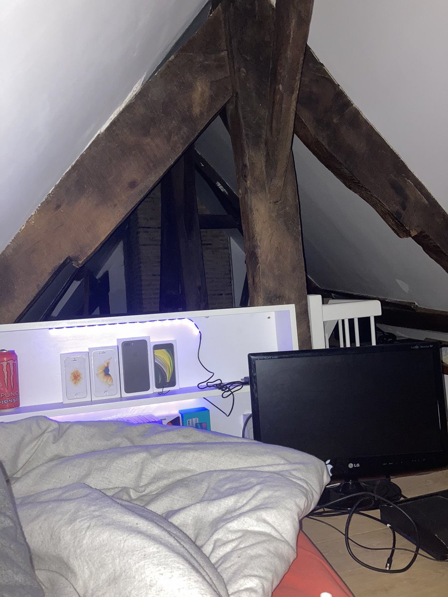 Alex😡😡 tweet media