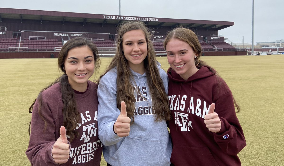 AggieSoccer's tweet photo. The Newest Aggies Are Here!

@MaileHayes5 , Macy Matula and @MiaPante are enjoying their first week of class in Aggieland!

#GigEm | 👍 https://t.co/S28DsTIg0E