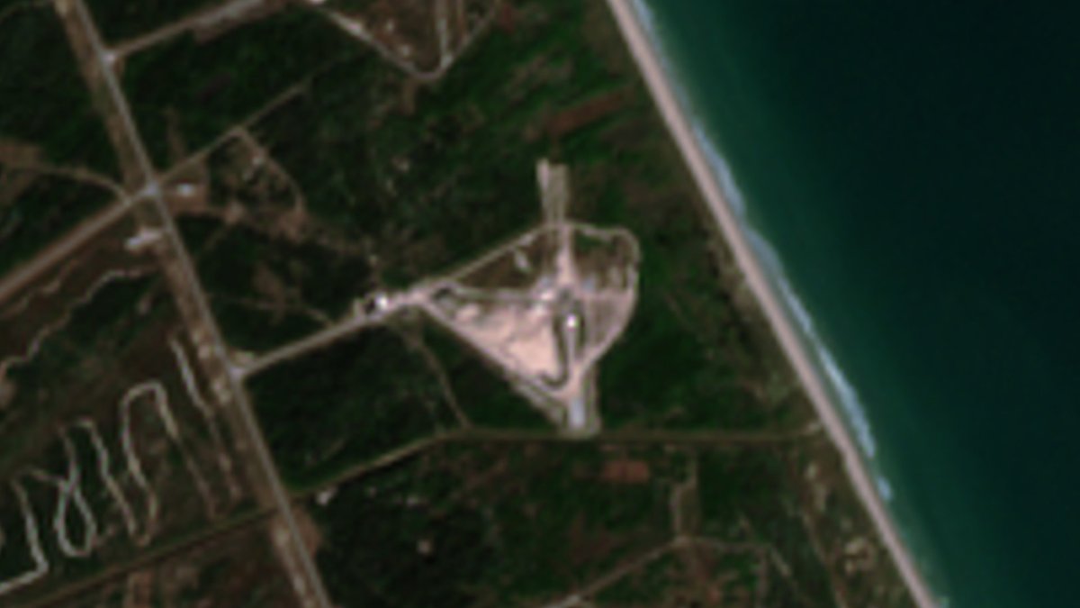 And at Relativity's SLC-16 I'm even more confident that they have started preparing the base for their HIF toward the southern end of their pad. It's so great to see this historic pad coming to life once again! https://twitter.com/relativityspace/status/1349091286515552256?s=20