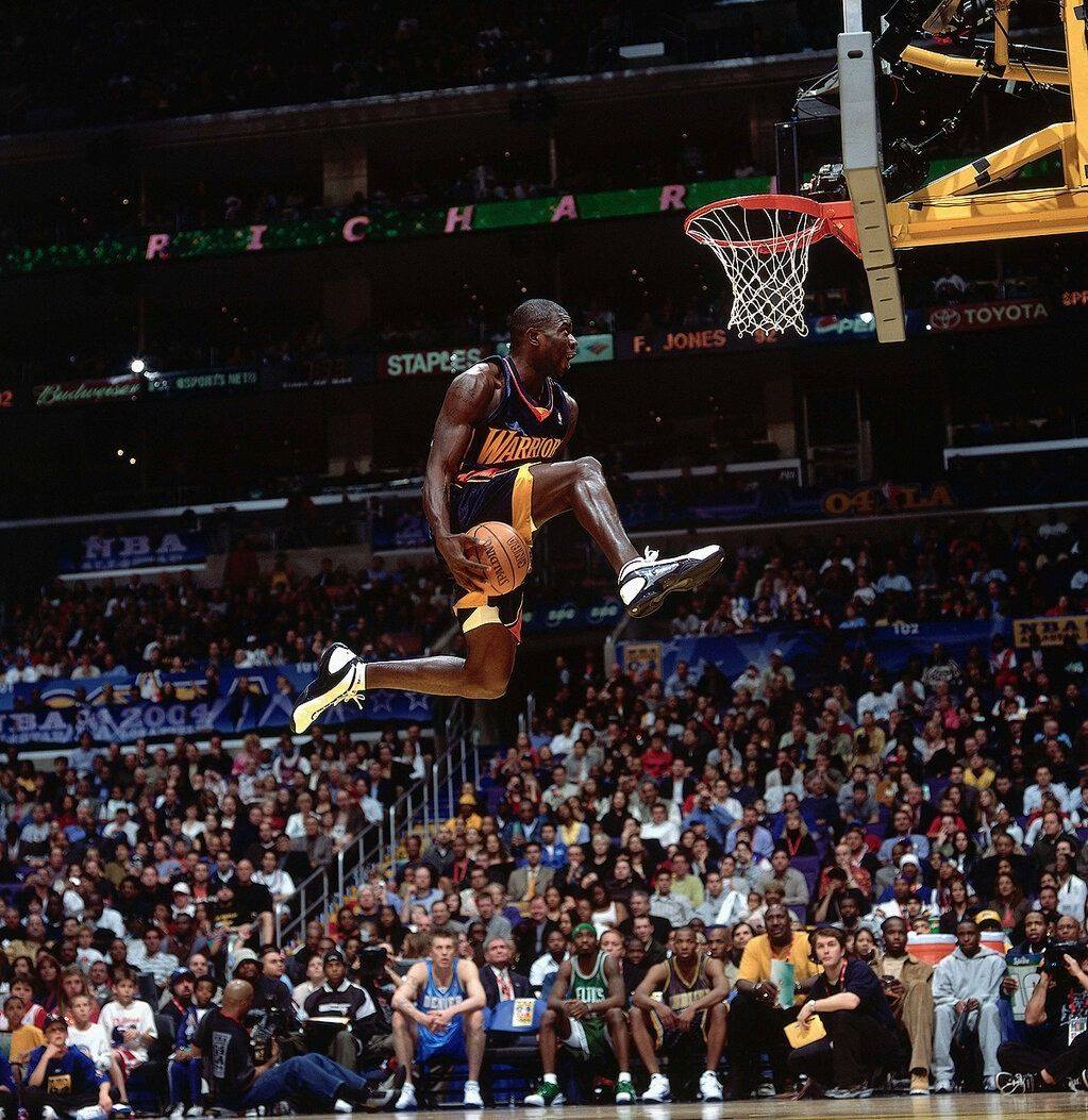 Happy Birthday Jason Richardson, thanks for some of the craziest dunks we have ever seen 