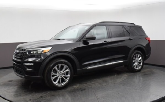StatewideFord's tweet photo. The new 2021 #Ford Explorer XLT is ready for everything to come with advanced safety, capability, and three rows of very spacious seating! Take a look: https://t.co/p4X1P768CS https://t.co/MDaa8FjkhJ