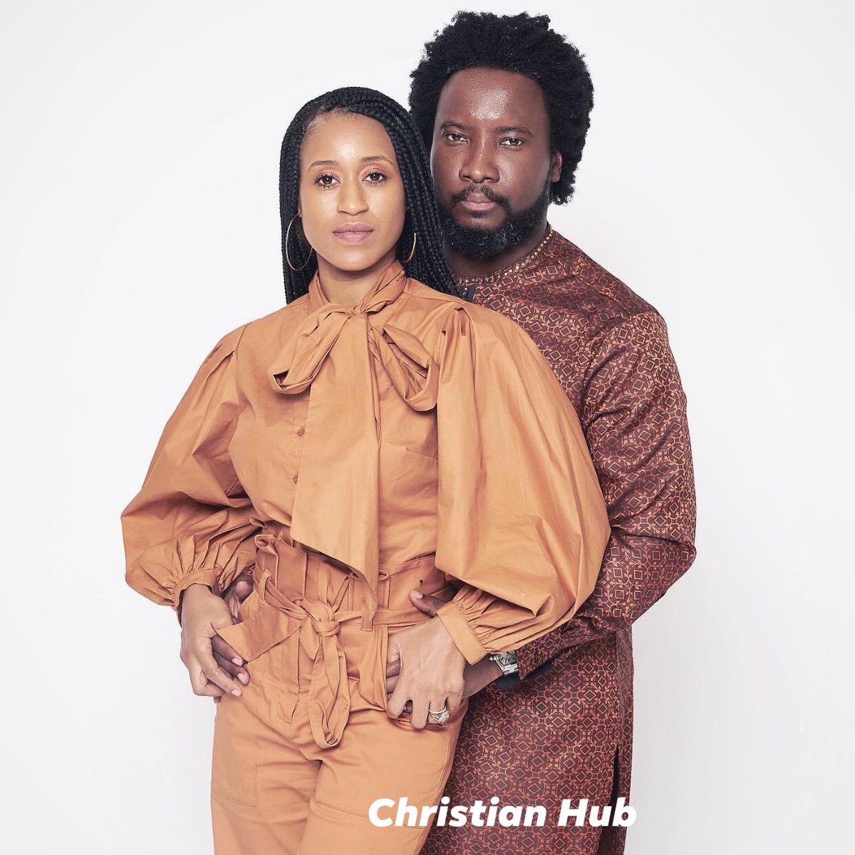 Christianhub_T's tweet photo. ❤️😍DR SONNIE BADU TO RELEASE NEW BOOK IN THE MONTH OF LOVE ❤️🥰

Are you in a relationship or married???
With February being the month of love, I am releasing these two new books on relationships the #SinglesBible and the #MarriageBible ...@SonnieBaduuk https://t.co/snAExLUzwO