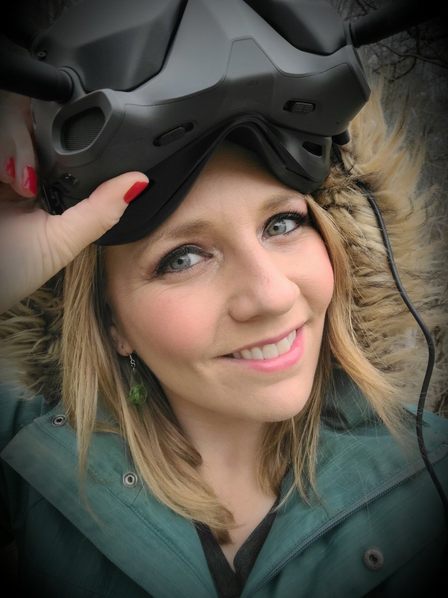 Do you prefer to fly #digital or #analog ?? <a href="/DJIGlobal/">DJI</a> #dji #djiglobal #drone #drones #djifpv #fpv #dronegirl #fpvgirl #womenwhodrone <a href="/womenwhodrone/">Women Who Drone</a> <a href="/RotorRiot/">Rotor Riot</a>