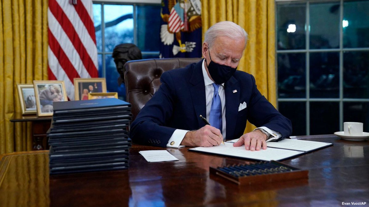 ABC's tweet image. President Biden signs his first executive orders in office, requiring masks on all federal property and interstate travel for 100 days, providing support for underserved communities, and committing the U.S. to rejoin the Paris Climate Accords. abcn.ws/393sUKm