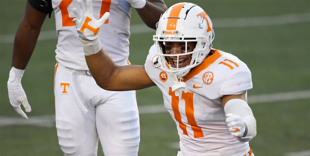 GoVols247's tweet photo. BREAKING: Star #Vols linebacker Henry To'o To'o has entered the NCAA transfer portal, sources told @GoVols247.

🆓 https://t.co/oaroGwSGCC via @pbrown247 https://t.co/qP0PlWLctW