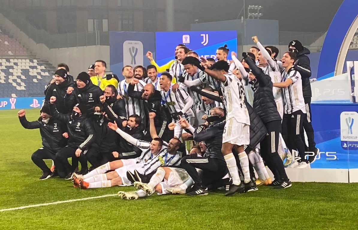 sbonaccini's tweet photo. ⚪️⚫️🏆 https://t.co/O6Zn4QNH3K