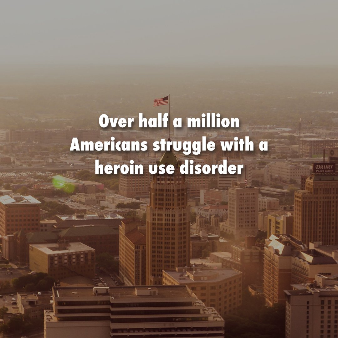 AddictionCente4's tweet photo. If you or someone you care about struggles with heroin use, reach out today and let the journey of healing begin.

#recoveryisworthit  #recoverycommunity #recoverywarrior #recoveryroad #recoveroutloud  #doingitsober #soberlifestlye #soberisbetter #soberlife #sobersuperpower https://t.co/xHkvjhUwj1