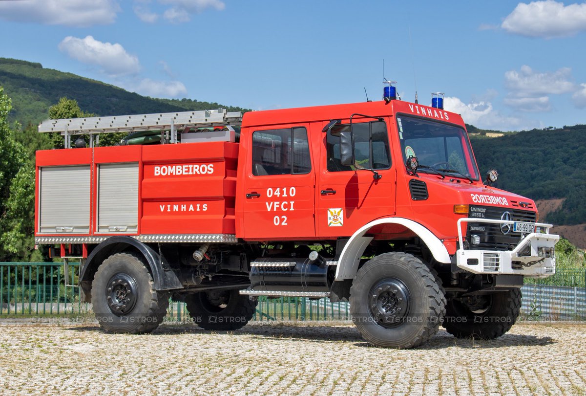 StrobPT's tweet image. VFCI 02 Mercedes-Benz Unimog U2150L Bombeiros Vinhais #bombeiros #bombeirosportugueses #firetrucks #firetruck #firetrucksofinstagram #mercedestrucks #unimog #inasifiretrucks #strobpt