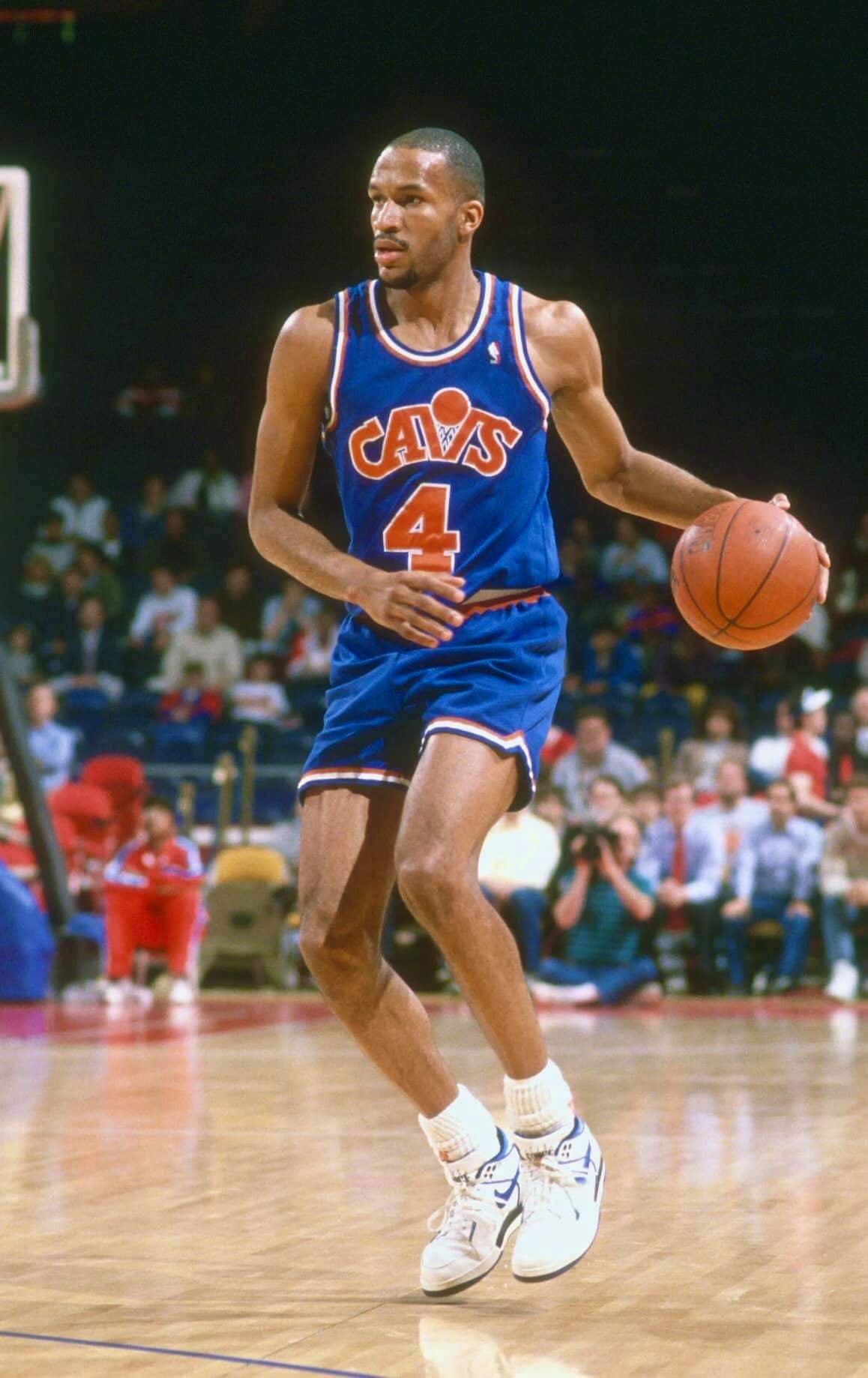 Happy birthday to the former Cleveland Cavalier Ron Harper. 