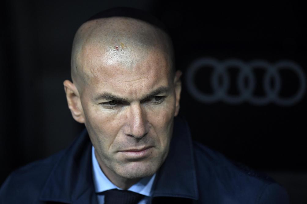 📊¿Es el FIN DE CICLO de ZIDANE? ¡Participa! #ChiringuitoMadrid 

🔄RT: SÍ
❤️MG: NO