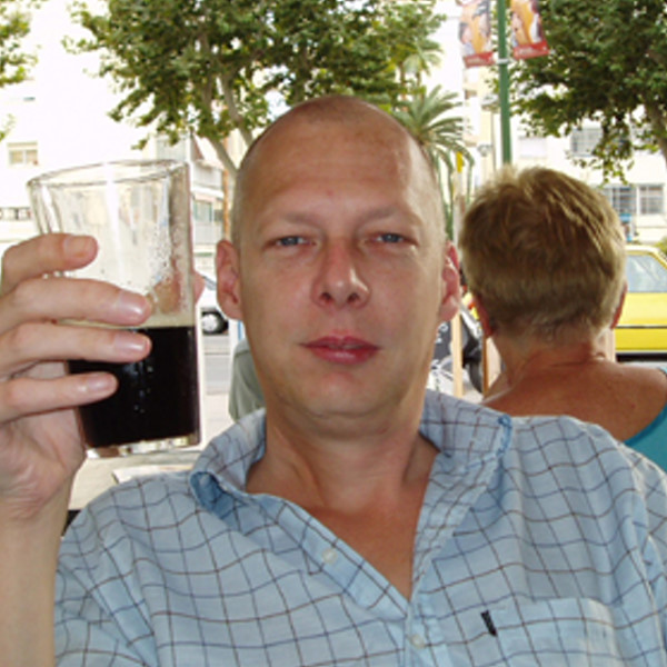 MisPersSupport's tweet image. It is thirteen years today since Steven Cooper disappeared and also his 60th birthday. Please keep his family in your thoughts 🙏🏻 @TC266

scotland.police.uk/whats-happenin…

Facebook:
facebook.com/steven.cooper.… 
facebook.com/groups/1664149…

#FindStevenCooper #MissingPersonsSupport #TartanArmy