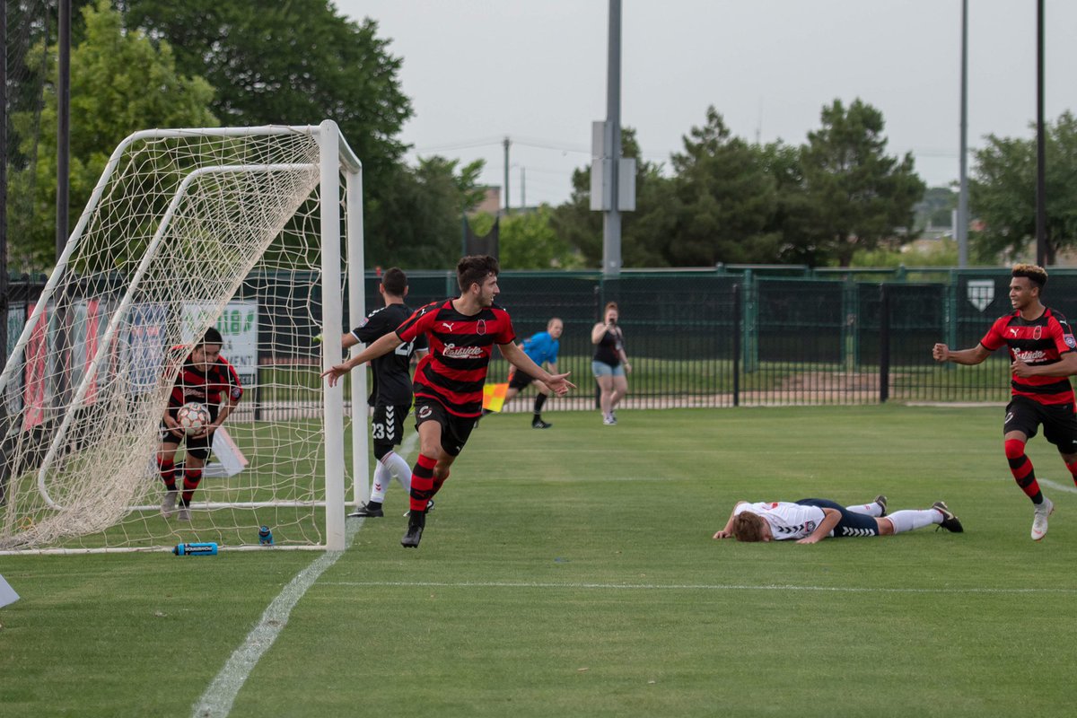 Congrats to Nicky Hernandez, Giovanni Monstedeoca, Brandon Terwege, Martin Salas, Mark Salas,  Blake Willis, and Ben Hale for being eligible for the 2021 MLS Superdraft! Blessed to see these players player for the <a href="/DentonDiablos/">Denton Diablos FC⭐️</a>