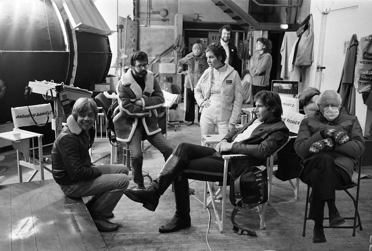 Thread of “Who did this?!” photoshops of Bernie staying warm at the inauguration: