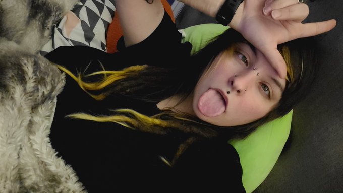 Okay I change my mind I think im in love with myself FUCK https://t.co/Jm4vW8428p<a href="/tag/onlyfans"class="tags"><span>#onlyfans</span></a>