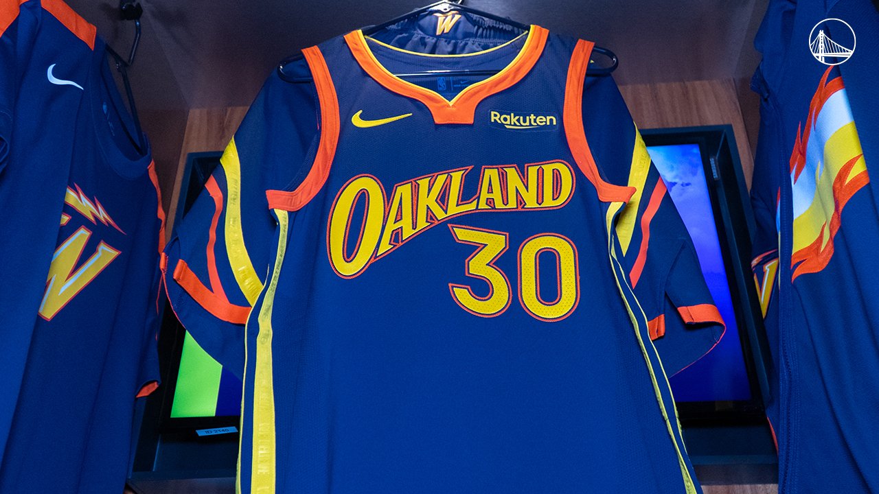 Golden State Warriors on X: Tonight's threads ⚡️ @Rakuten