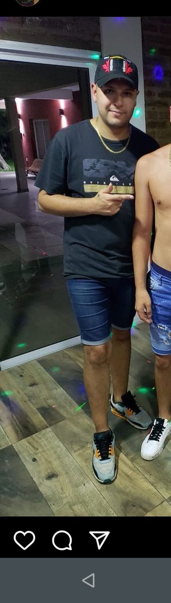 Engana2H's tweet photo. Lo quieren ver coger a Luciano? 😋 https://t.co/KX9JU5gp7o