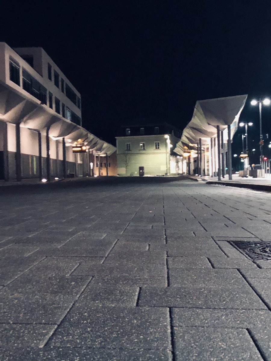 Freigeist_M's tweet photo. Will auch mal....guten Morgen ausm Bus
#altmühltaleichstätt #haltestelleneinsamkeit https://t.co/qcc97t2b0h