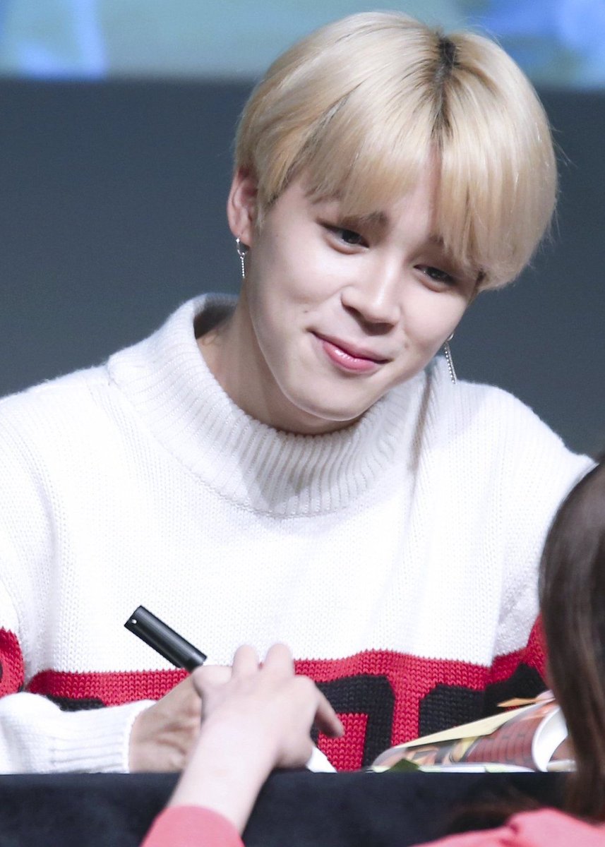  #Jimin at the fan meeting! How this fan survive in front of him while his staring on her?  @BTS_twt