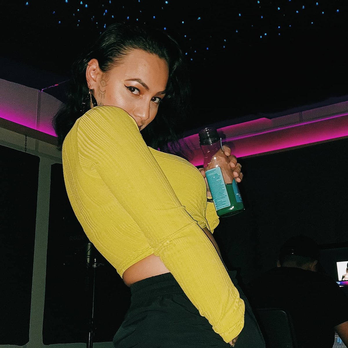 DiffyOfficial_'s tweet image. 𝕮𝖗𝖊𝖆𝖙𝖊 𝕸𝖆𝖌𝖎𝖈 #studio #music