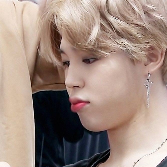 He still cute even his pouting!  #Jimin  @BTS_twt