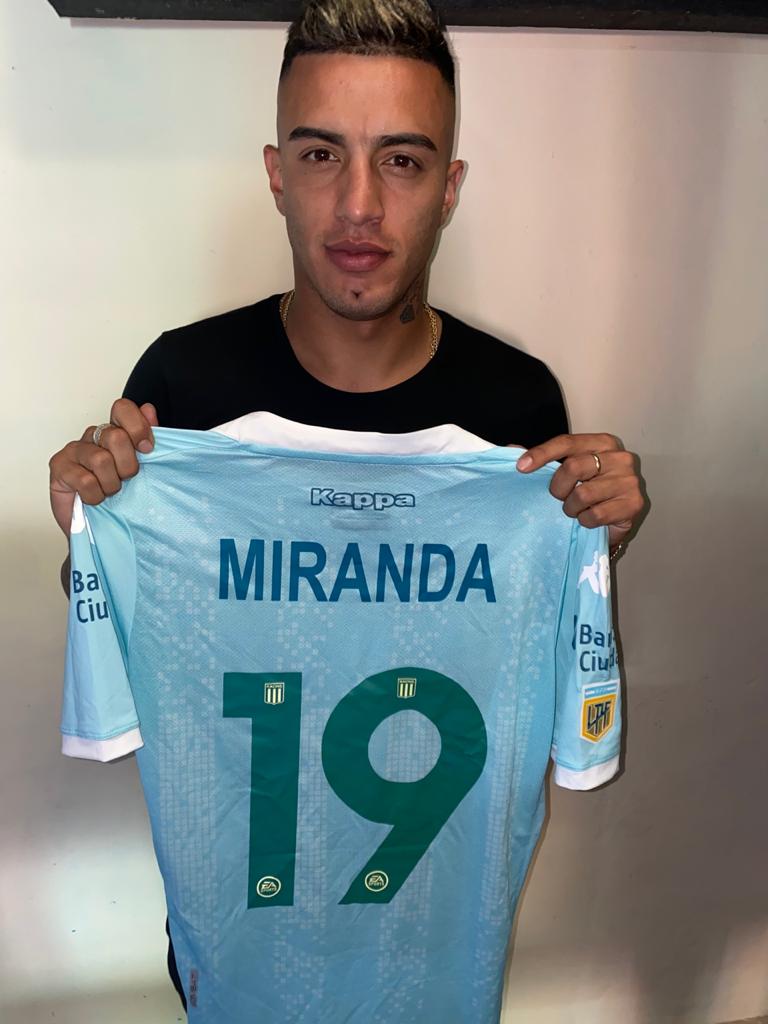 DataRacingOK's tweet photo. ¡¡TREMENDO #SORTEO!! 💣💣

¿Te querés ganar la camiseta de Lolo #MIRANDA?

1) Seguí a @DataRacingOK 

2) Dale RT y etiquetá un amigo

¡LISTO! El jueves 28 anunciamos el ganador. El mismo saldrá sorteado entre los que participaron en #Instagram y en #Twitter.

#DataSortea 💙 https://t.co/Au54cvNmln