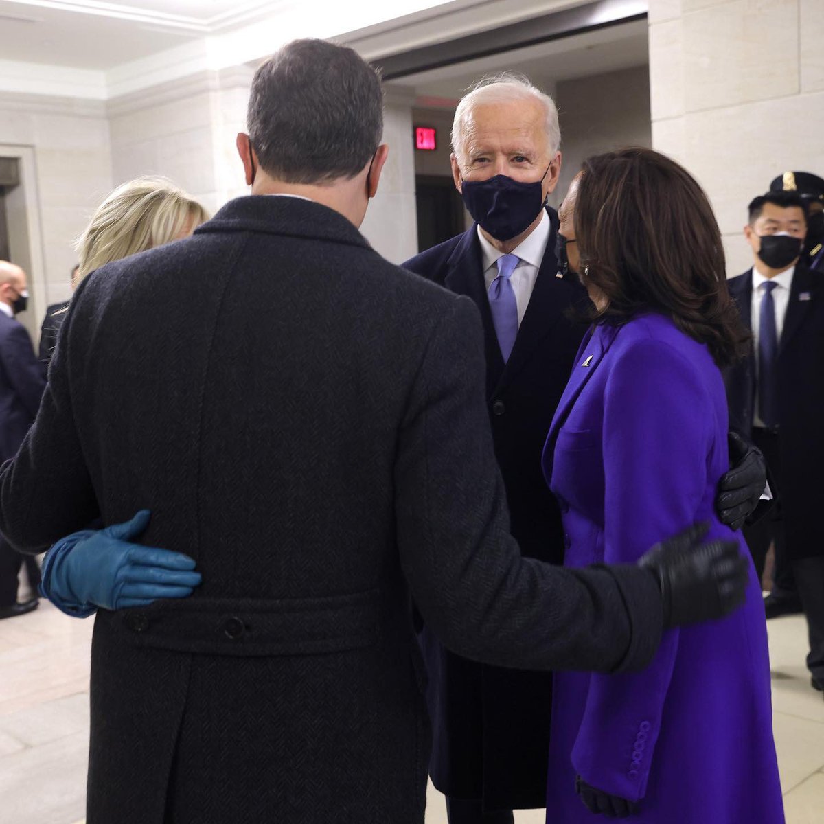 enews's tweet photo. Welcome home, let's get to work. (📷: Getty Images) https://t.co/i0IUyd9LZk