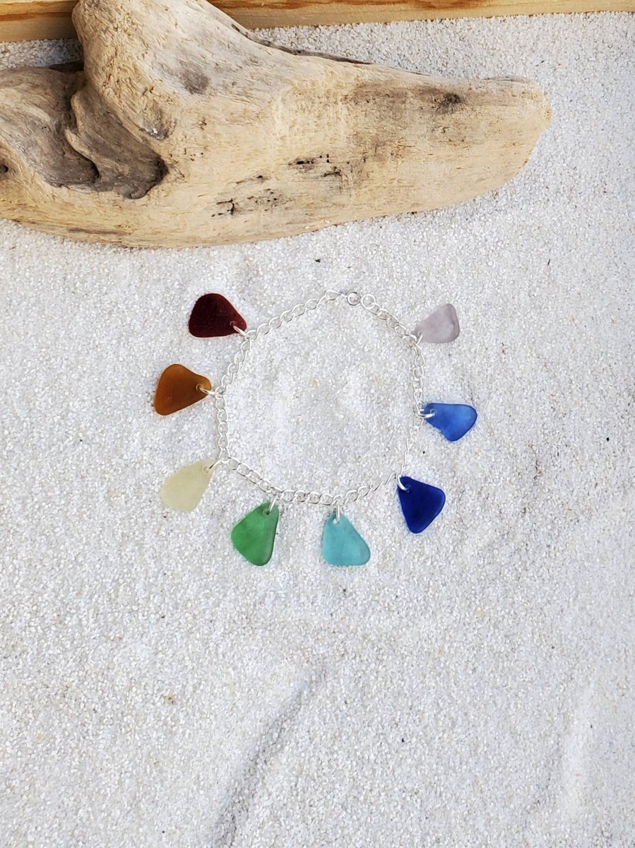 saltedbayonet's tweet photo. A #seaglassrainbow on a #handmade, genuine rainbow #seaglass &amp; sterling #silverbracelet! 🌈 https://t.co/9HVVX2L8VT #seaglassjewelry #genuineseaglass #seaglassbracelet #handmadejewelry #redseaglass #blueseaglass #neodymiumseaglass #handmadebracelet #surftumbled #rareseaglass https://t.co/rm2HH1VW40