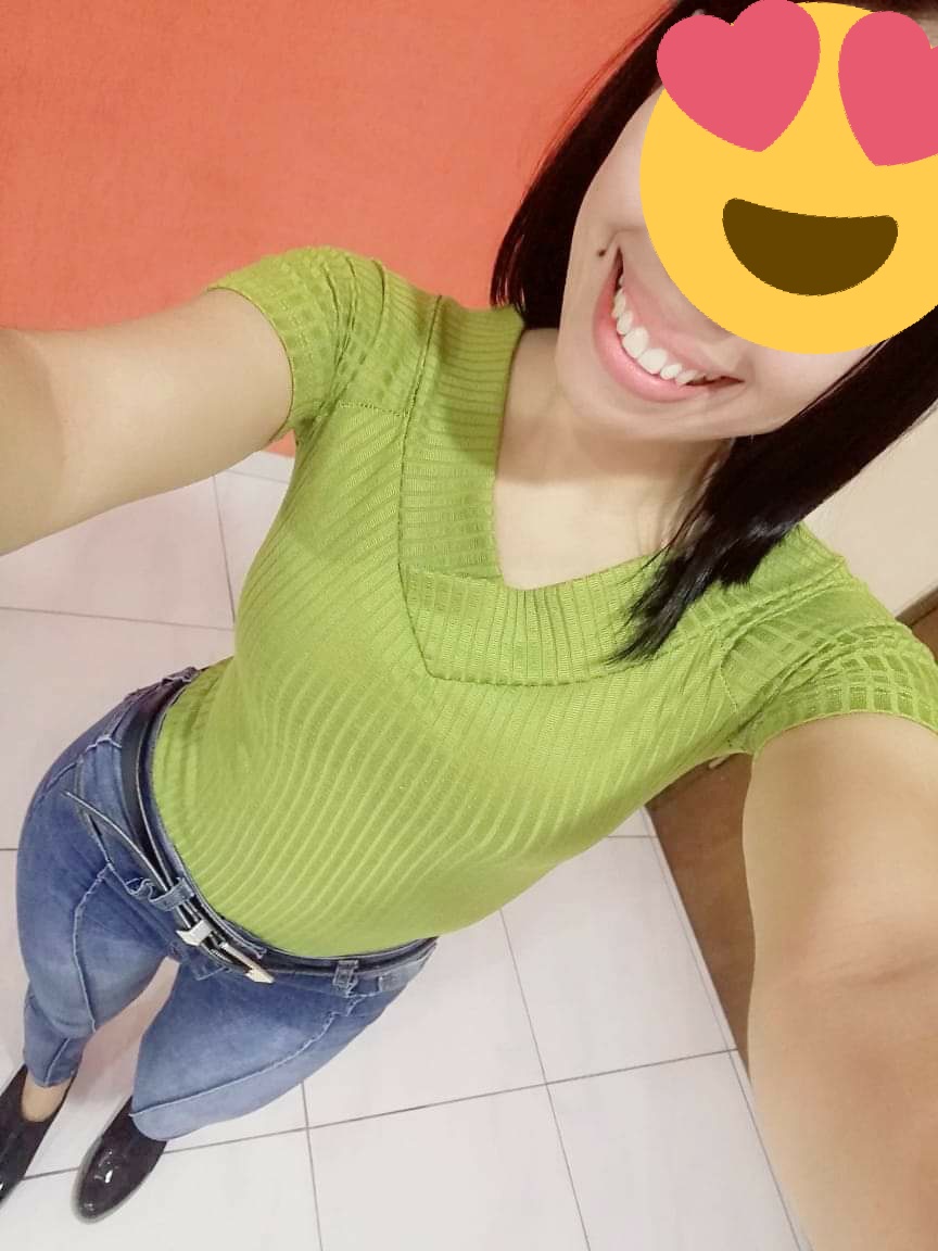 Me dijeron que publicara una foto mía y que esperara a los chicos guapos 😊. Espero no me desepcionen 😝