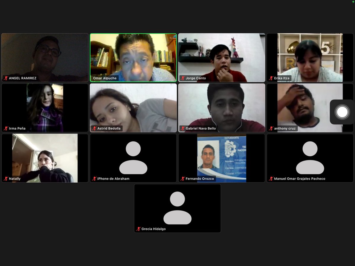 Penúltima clase de la semana con la empresa #xcaret con la materia de #administraciónestrategica impartida por el profesor <a href="/omaralpuche/">omar alpuche leal</a> 
<a href="/BedollaAstrid/">Astrid Bedolla</a> <a href="/CantojorgeJc/">Jorge Canto</a> <a href="/Anthony47772955/">Anthony Cruz</a>