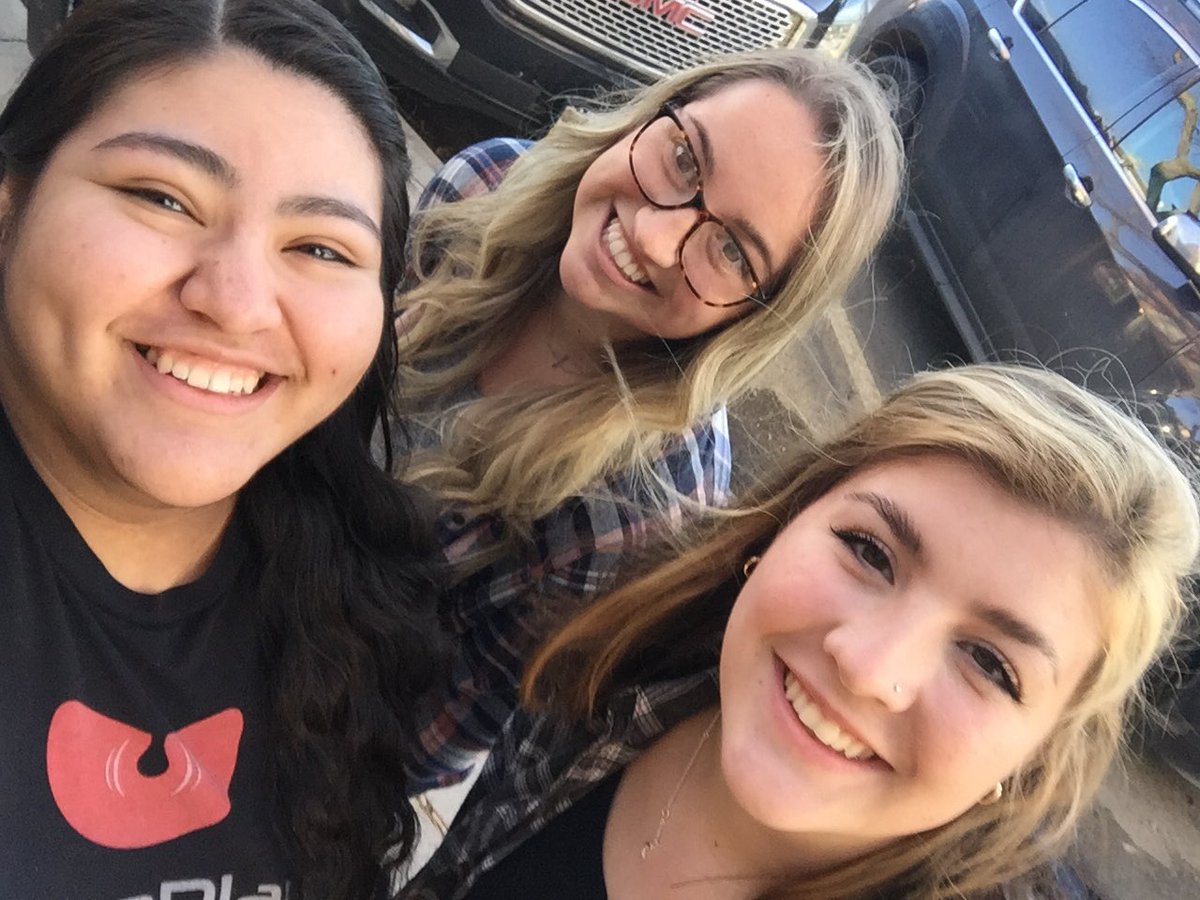 Asalea_M_M's tweet photo. Absolutely blessed to have these two as Best Friends!!! All the miles driven were so worth it! Never a dull moment and always a ton of laughter! 💜💙💚

Y’all add value into my life and I am very grateful for it! https://t.co/0Zjg6y4Hf8
