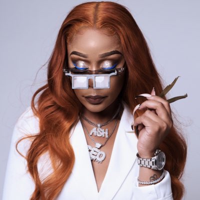 LIFTnLASH's tweet photo. #NewProfilePic https://t.co/rEpDq0YJlu