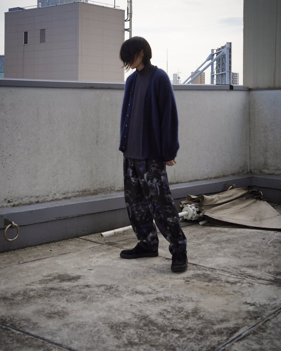 伝えたいのに伝えられず。 ラクーンニットの軽さと暖かさと手触りをお