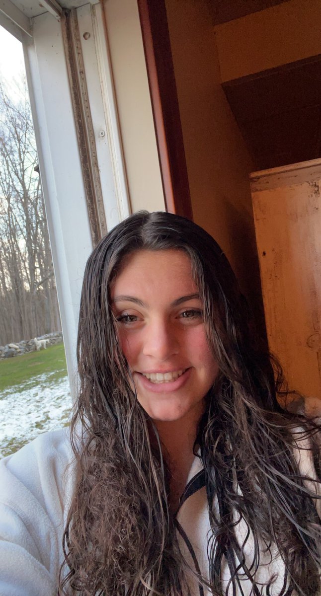 “I’m Marissa McCarney and i’m a junior at Mahopac High School. I decided to join this campaign because I wanted to help reach Max’s goal of $50,000!!!”

events.lls.org/ctwhv/CTWHVSOY…