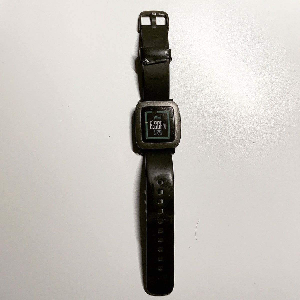edgarparada's tweet photo. After 4 years my Pebble Time sync suddenly stopped 🚫 and the app started to crash, thanks for your service 🙏 #pebbletime https://t.co/c1KnpsuK4q