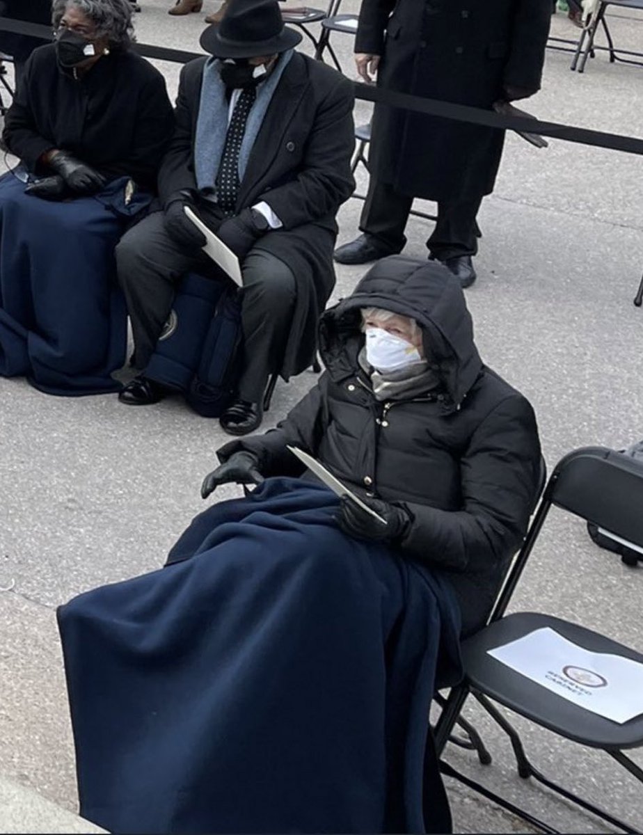 RebeccaBuck's tweet image. There are two types of winter people. I’m a Janet Yellen.