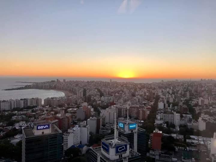 FayeOConnor2030's tweet photo. Eso si es una vista. https://t.co/nOPaMPXqqq