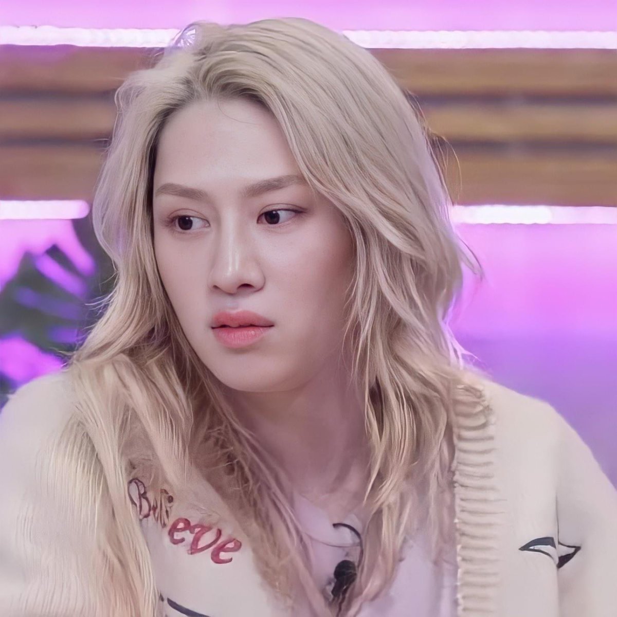 แฟนหนุ่มของฮีชอล              แฟนสาวของโมโมะ