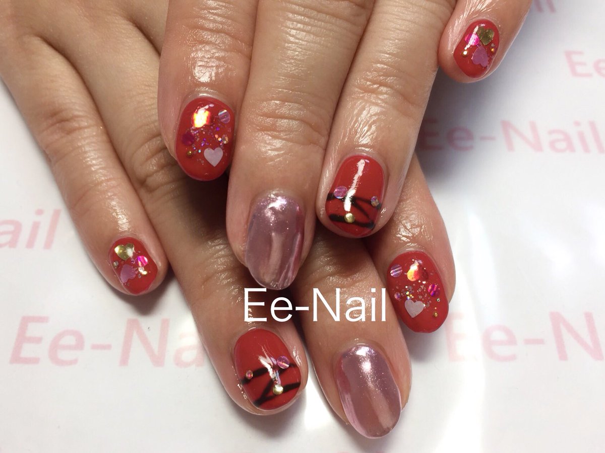 池袋ネイルサロン Ee Nail イイネイル 池袋ネイル シンプルネイル 大人ネイル カラグラ オフィスネイル ジェル ネイル フレンチネイル カラグラネイル 甘皮処理 ウォーターケア 美爪 Hpb Nail 秋ネイル 冬ネイル キラキラネイル マグネットネイル
