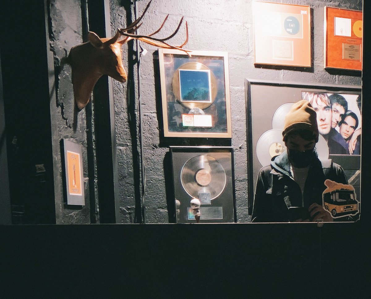 jetheridgemusic's tweet photo. Studio day. Cookin up that new shit. https://t.co/Bav8LMC7qR