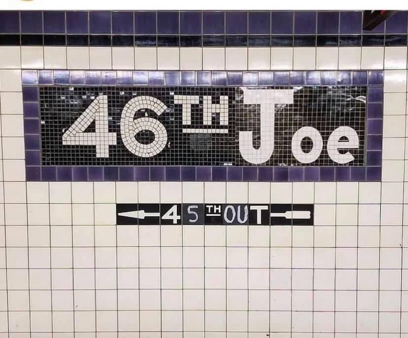 wam52545's tweet photo. Signage at the 46th st/Queens Blvd station in nyc https://t.co/j8VGGWD9Pe