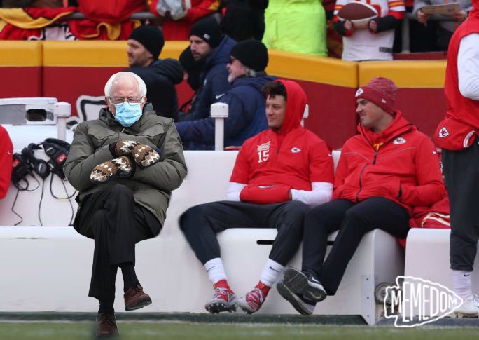 chiefsmemedom's tweet photo. Bench Warmer Bern 🧤♨️ @Chiefs #feelthebern #commanderinchiiiieeeeeeeeeefsss
#CHIEFSKINGDOM #chiefs #kansascity #BernieSanders #BernieSandersMittens #Inauguration2021 #Inauguration #nfl #NFLPlayoffs #bills #buffalo #kcvsbuf https://t.co/ImAdsS1Iwv