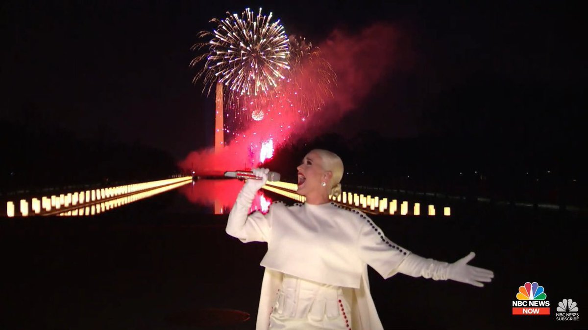 KPERRYSQUAD's tweet photo. 🇺🇸iTunes US:

#16. @katyperry - Firework (+652) [Peak: #1] https://t.co/UdyKAtapaK